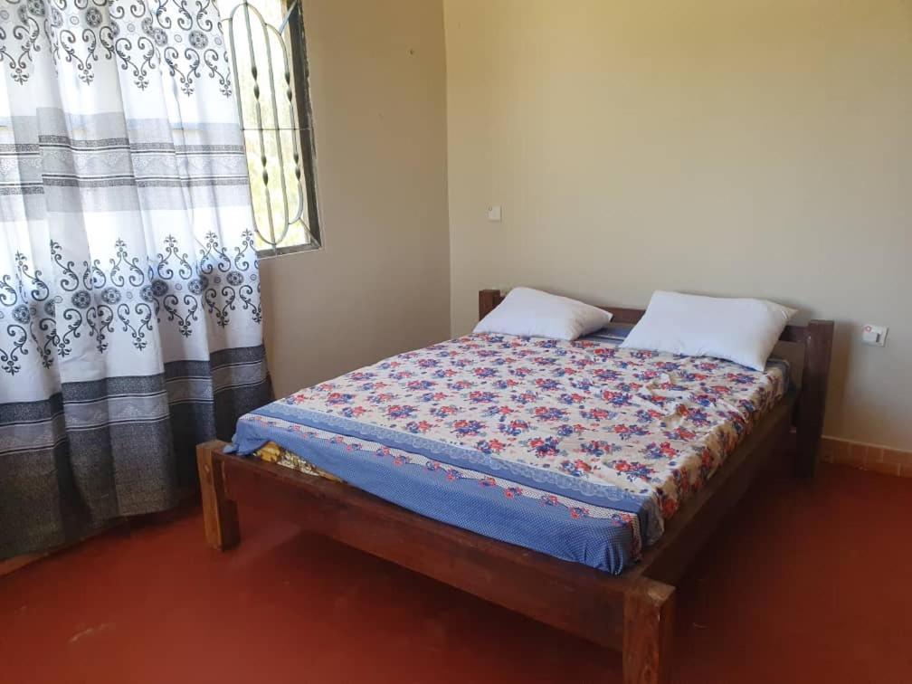 Bed and Breakfast Rasta House à Kilindoni Extérieur photo